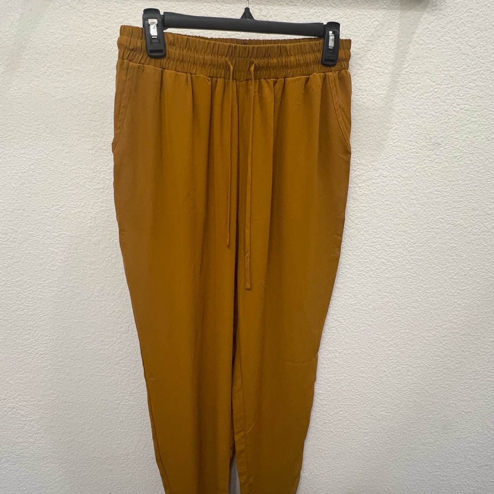 Women’s Mustard Pants